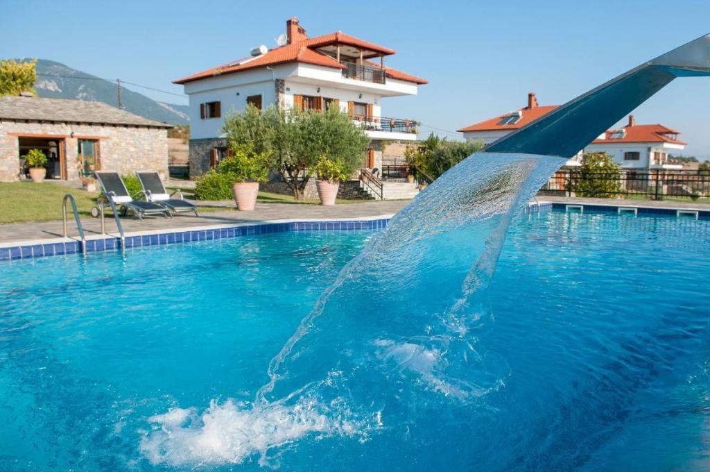 Olympus Pantheon Luxury Villas Leptokaryá Extérieur photo